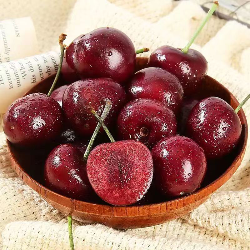 Giant Black Cherry Seeds | Sweet & Juicy Homegrown Fruit | Non-GMO Heirloom Variety