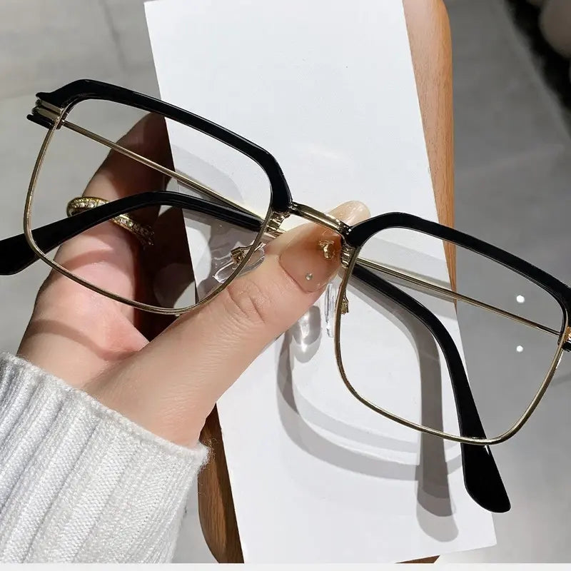 🔥ULTRA-LIGHT MULTI-FOCAL PHOTOCHROMIC READING GLASSES
